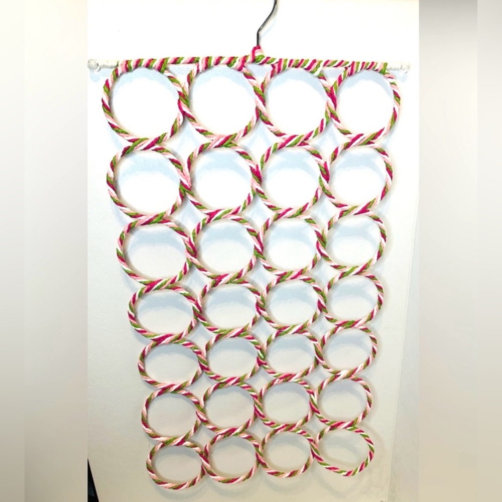 28-Slot Foldable Ring Hanger Organizer for Scarves, Handkerchiefs, Ties, Belts